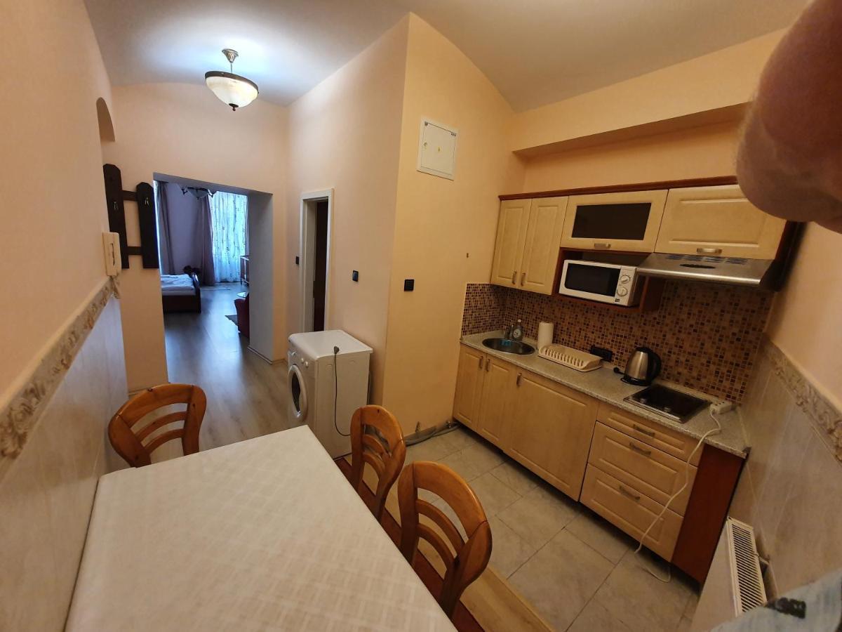 Evergreen Apartments Hotel Карлови Вари Екстериор снимка