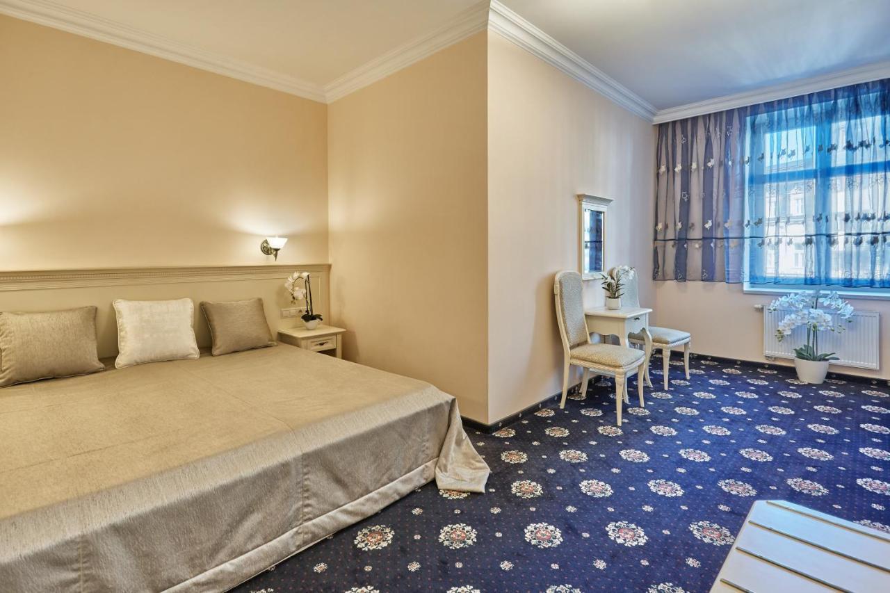 Evergreen Apartments Hotel Карлови Вари Екстериор снимка